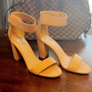 Tan heels